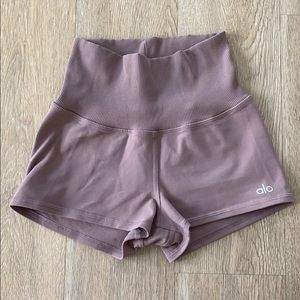 Alo Aura Short - XS